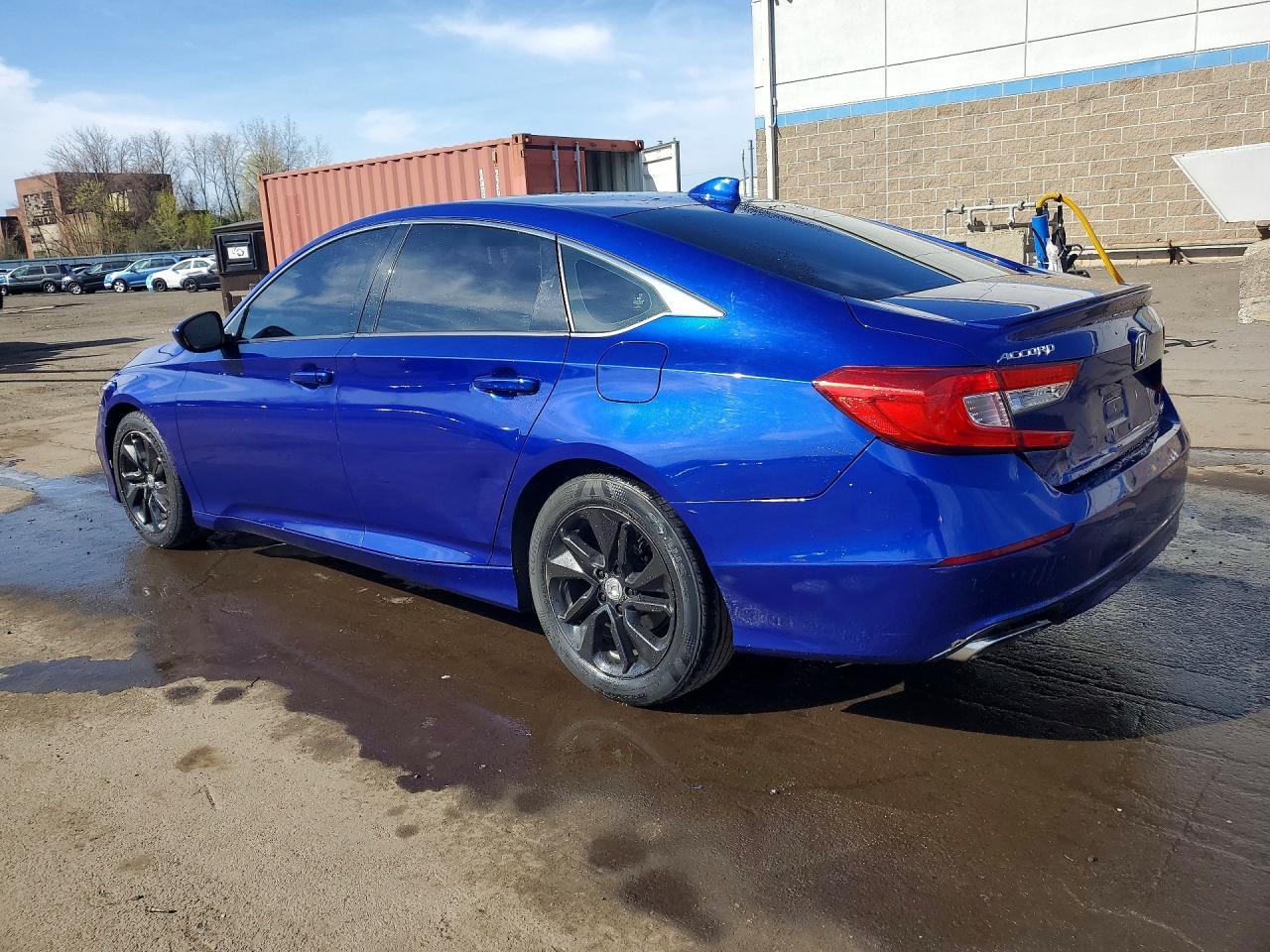 2018 Honda Accord Sport - Image 2