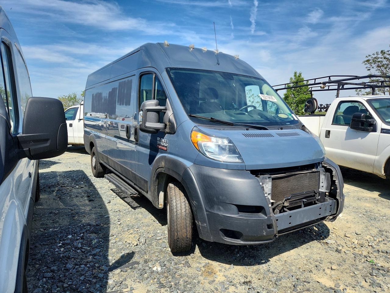 2019 Ram Promaster 3500 Delivery Van - Фото 4