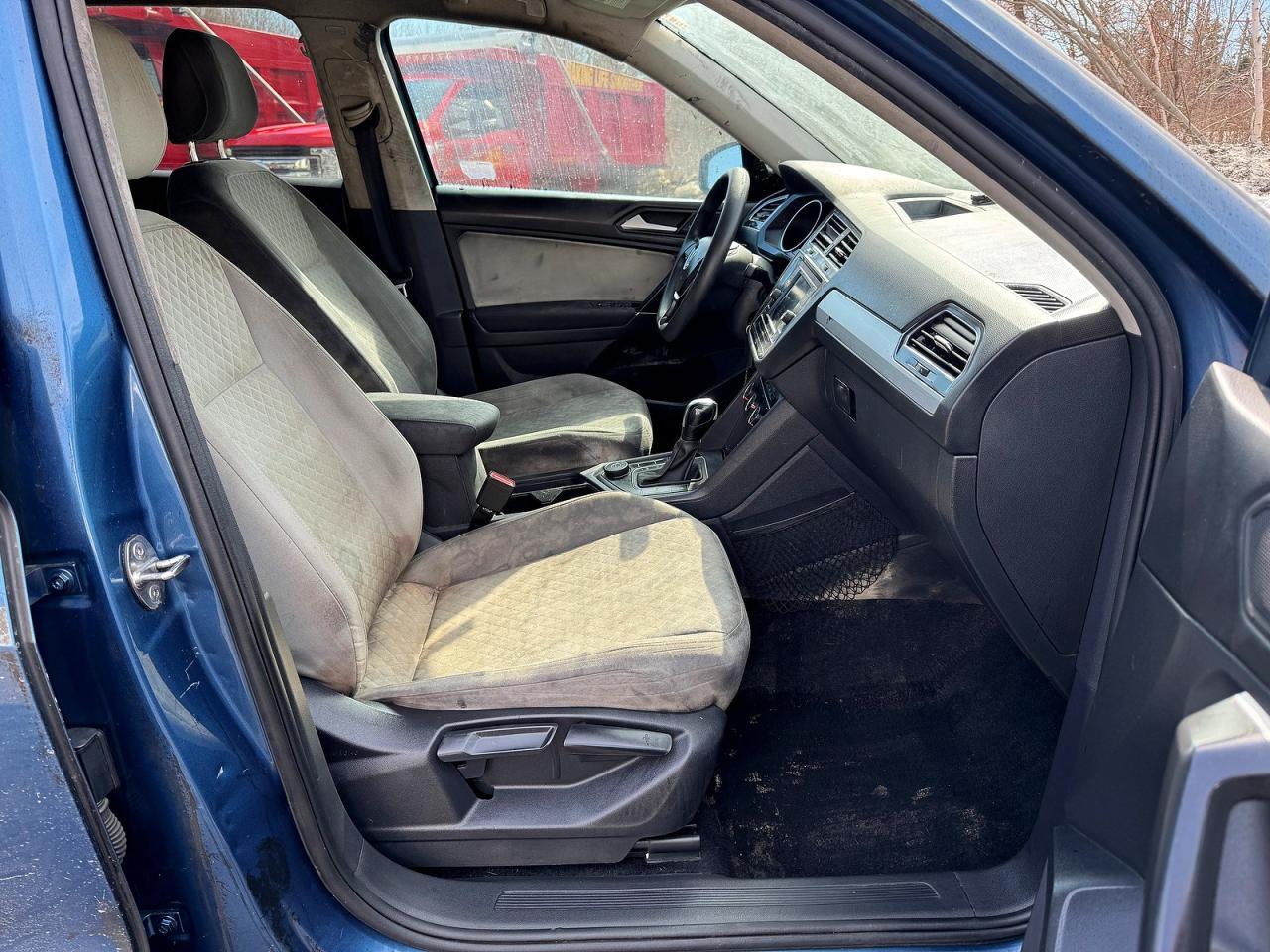 2020 Volkswagen Tiguan S - Фото 5