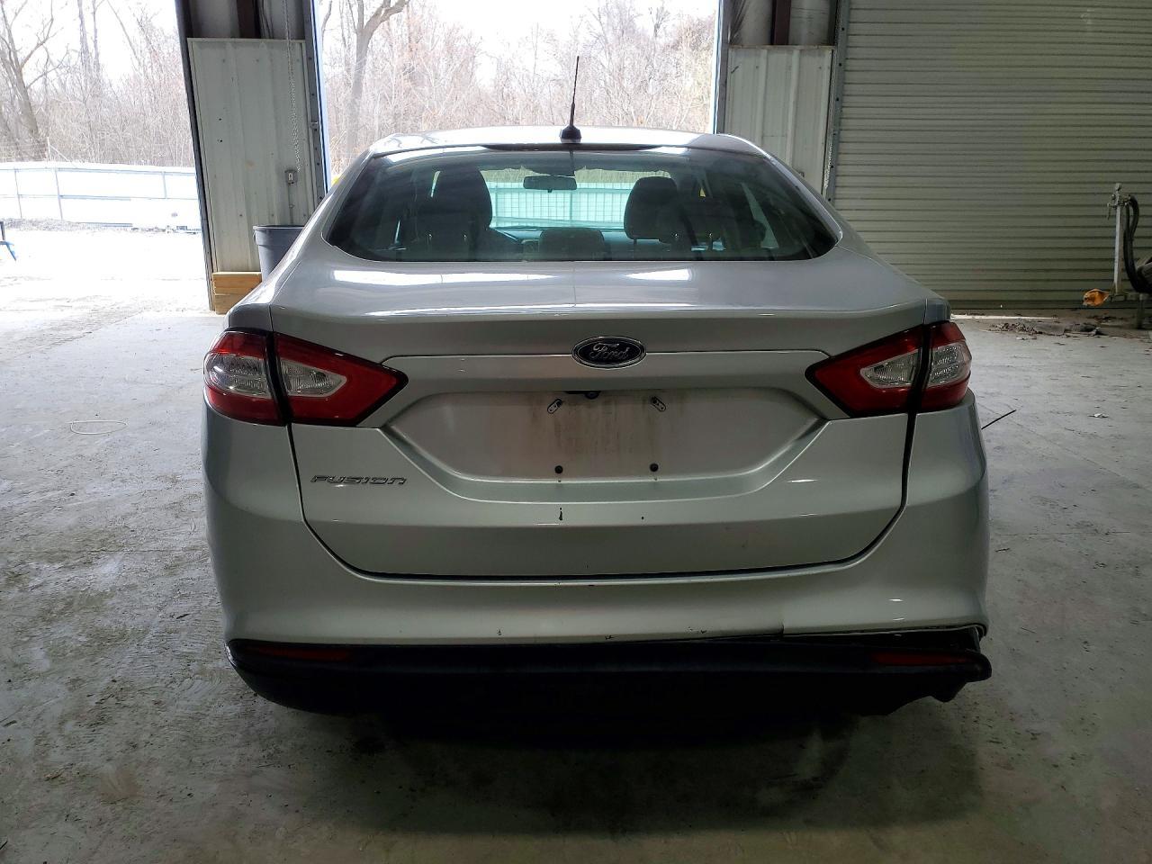 2015 Ford Fusion S - Image 6