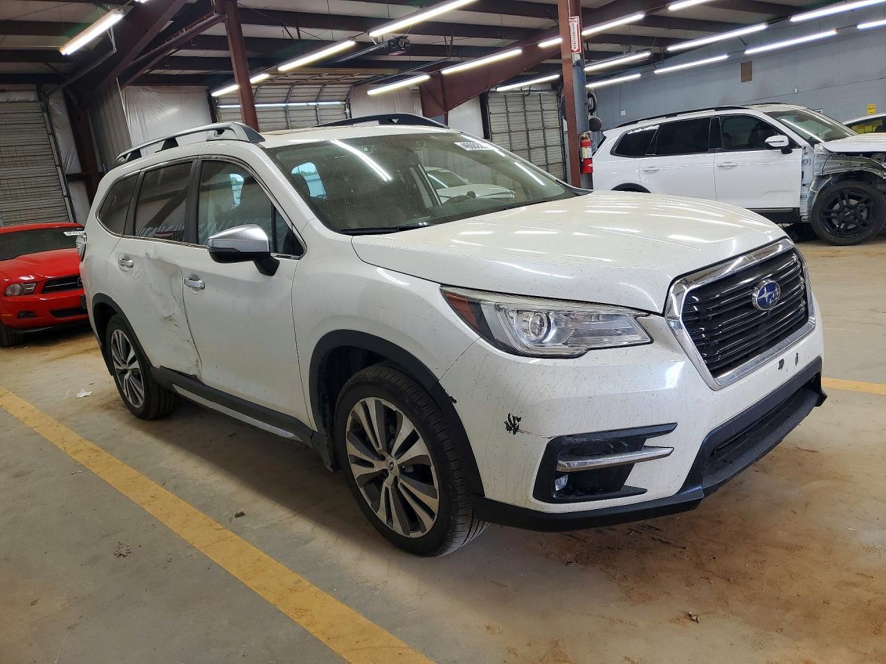 2019 Subaru Ascent Touring - Image 4