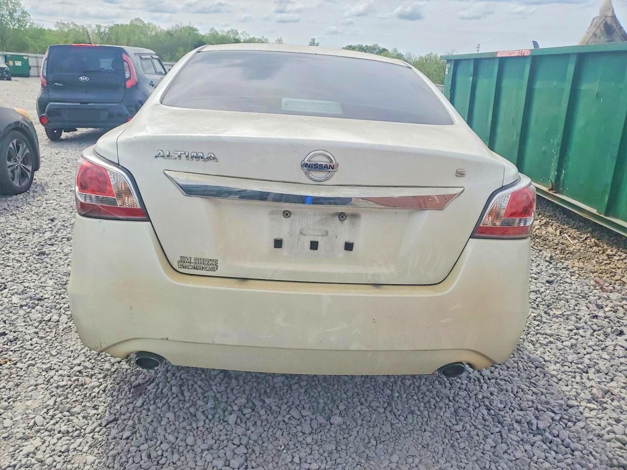 2015 Nissan Altima 2.5 S - Image 6