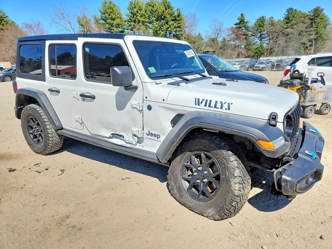 2024 Jeep Wrangler 4Xe - Image 4