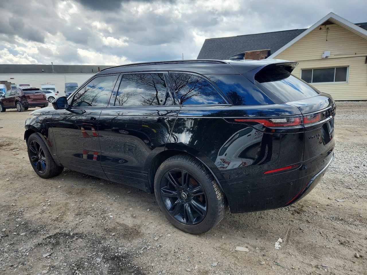 2021 Land Rover Range Rover Velar R-Dynamic S - Фото 2