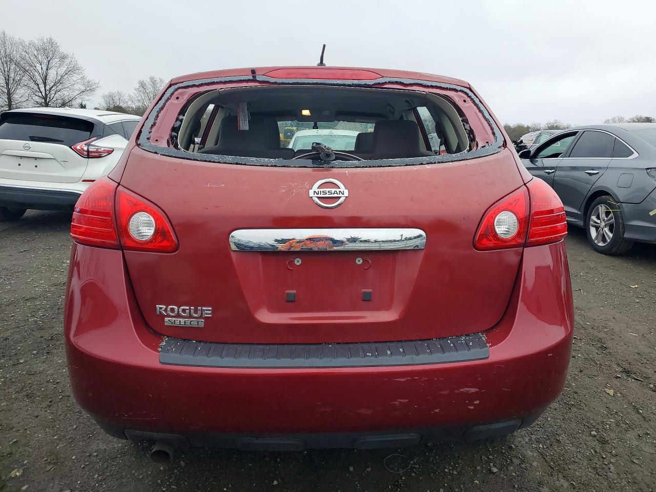 2015 Nissan Rogue Select S - Image 6