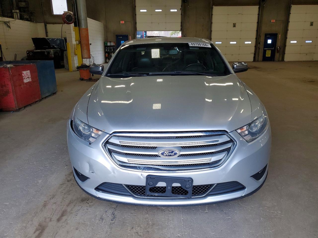 2013 Ford Taurus Limited - Фото 5