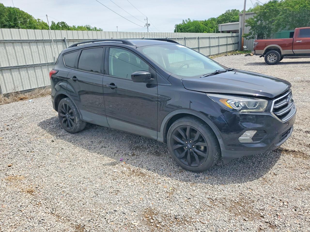 2019 Ford Escape Se - Фото 4