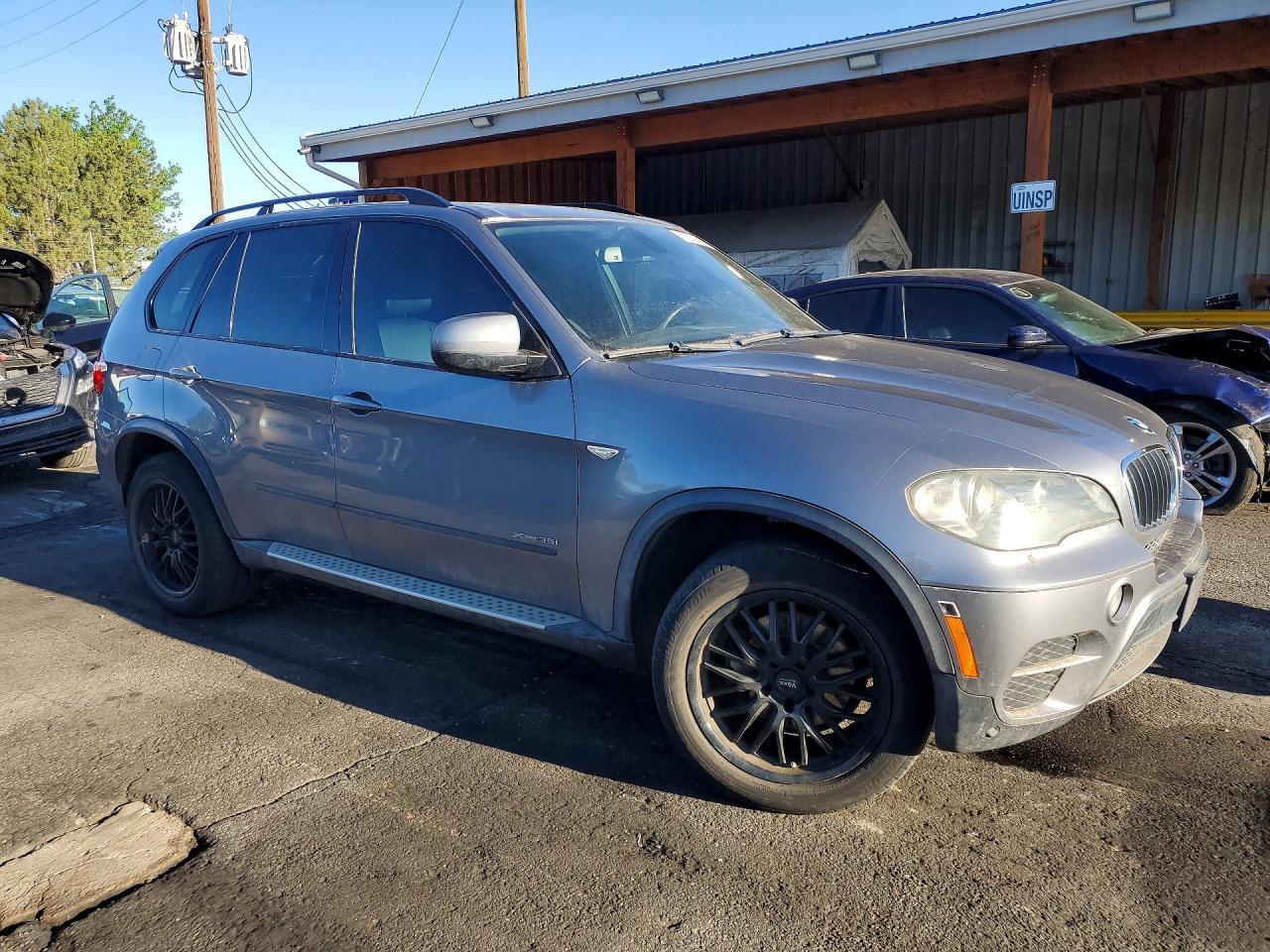 2011 BMW X5 xDrive35I - Image 4