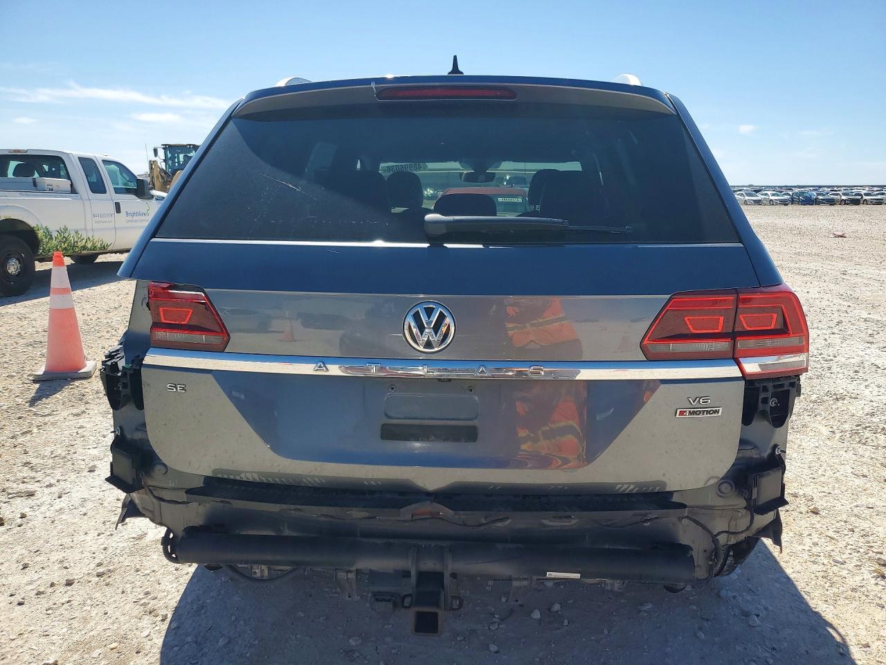2019 Volkswagen Atlas Se - Фото 6