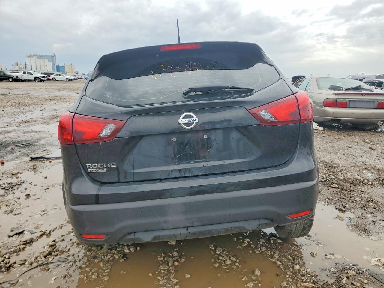 2018 Nissan Rogue Sport S - Фото 6