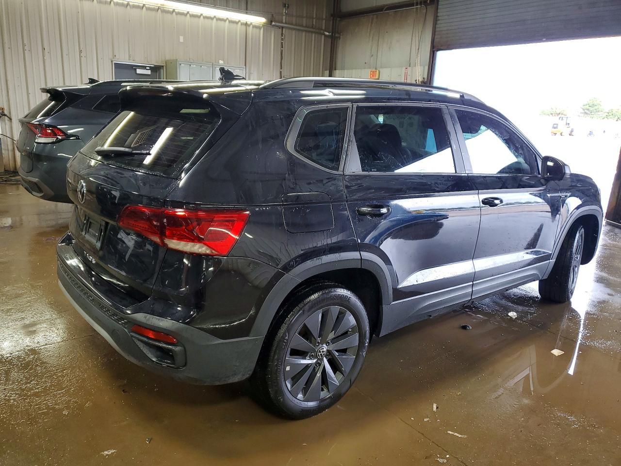 2023 Volkswagen Taos S - Image 3