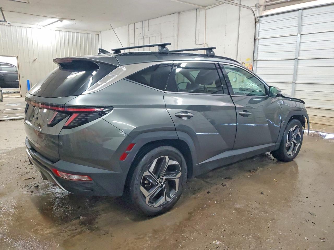 2022 Hyundai Tucson Limited - Image 3