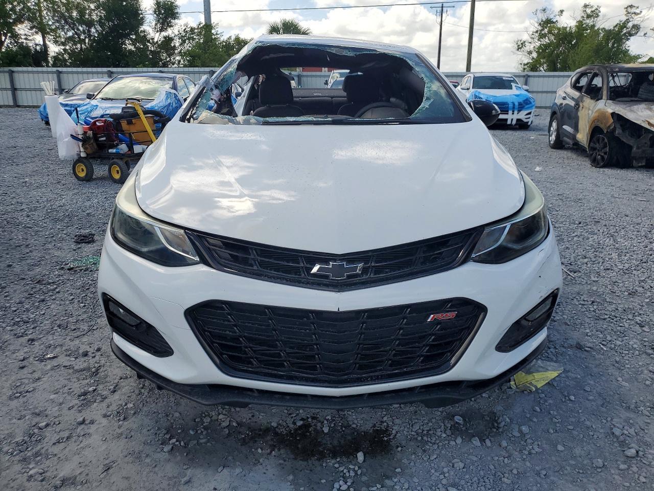 2018 Chevrolet Cruze Lt - Фото 5