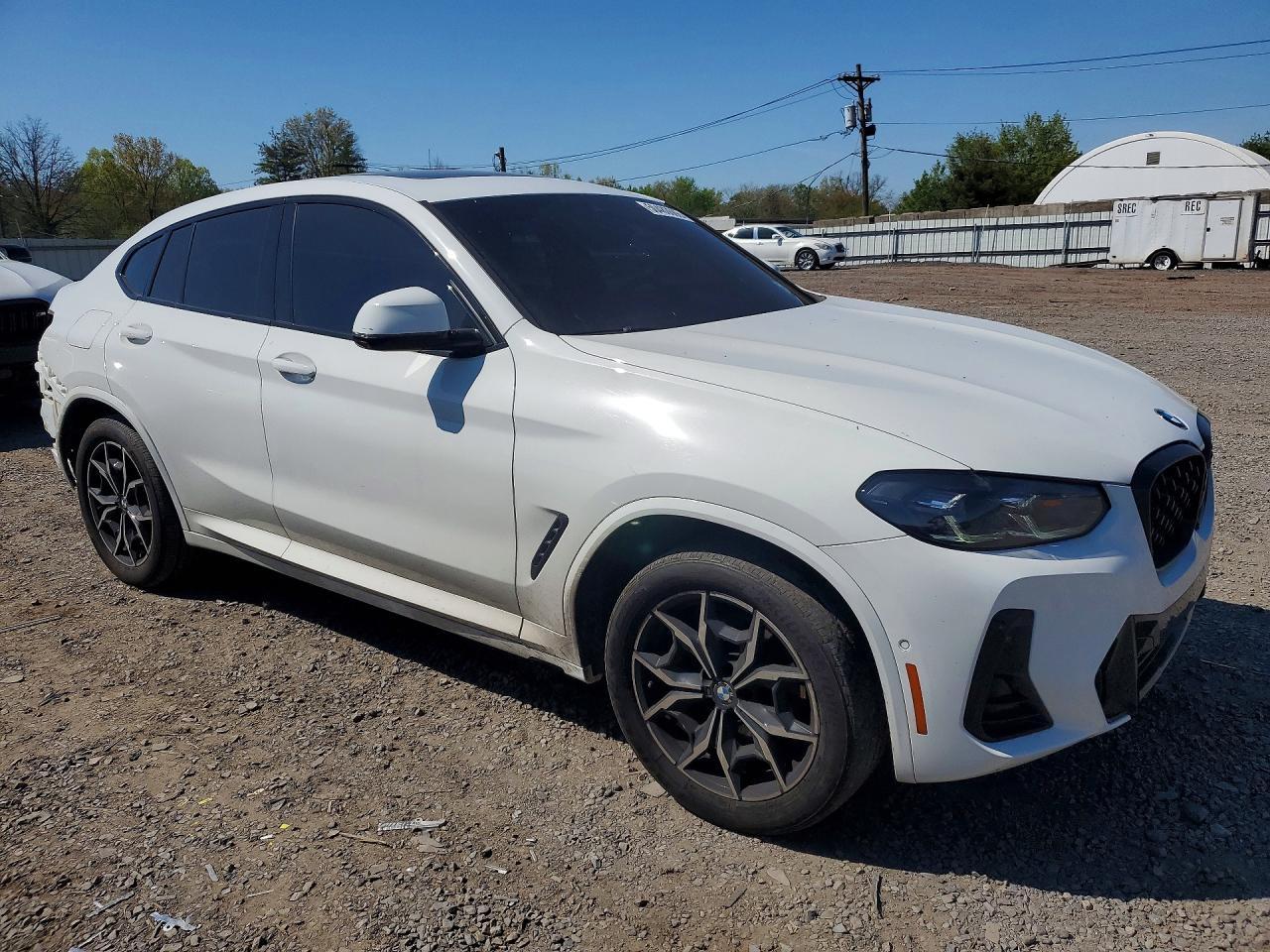 2024 BMW X4 xDrive30I - Image 4