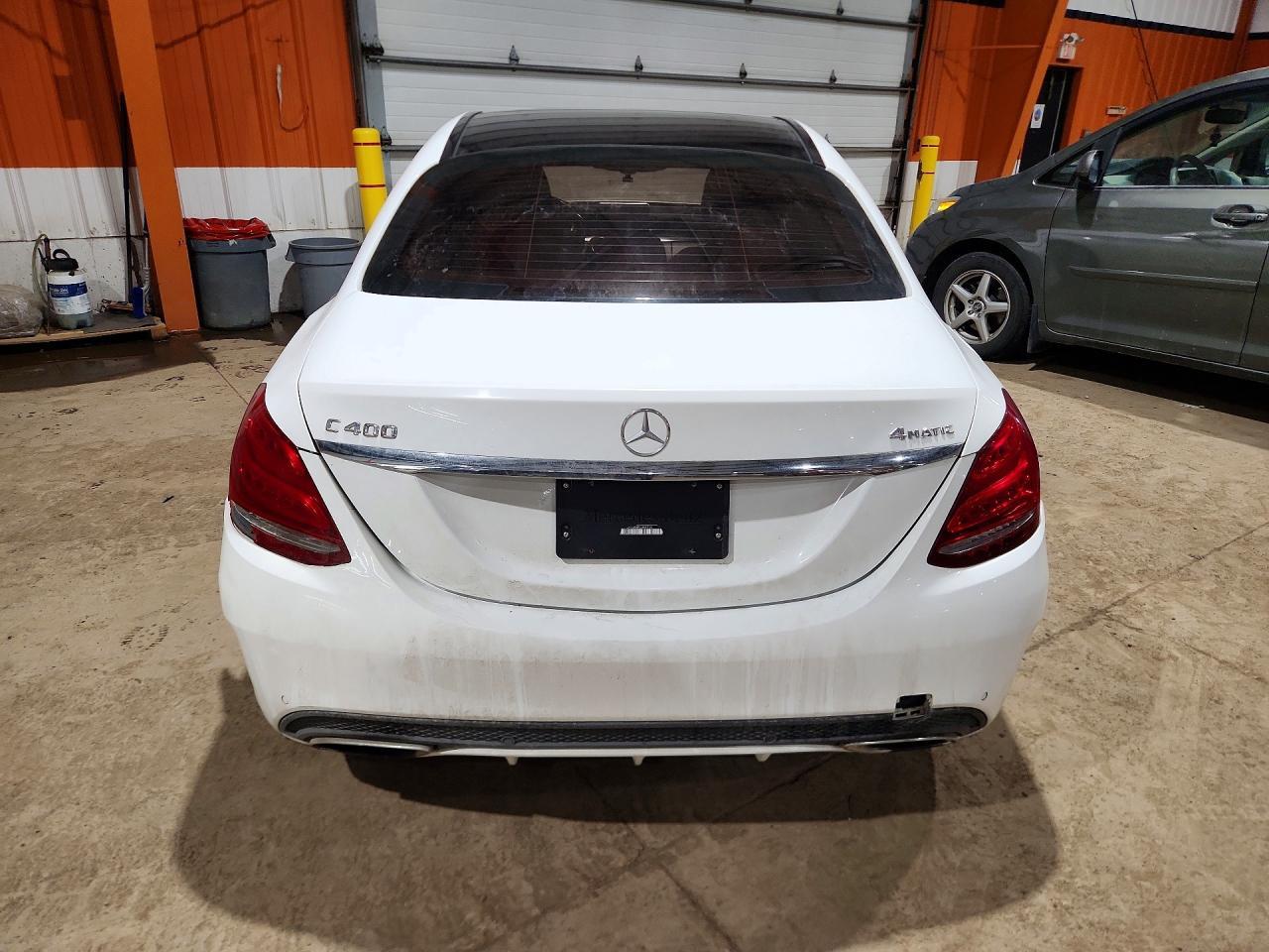 2015 Mercedes Benz C 400 4Matic - Image 6
