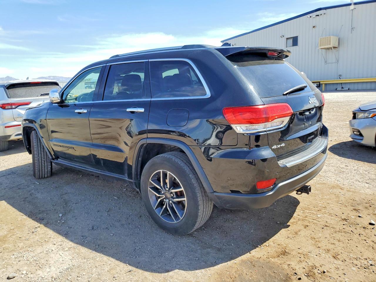 2019 Jeep Grand Cherokee Limited - Image 2