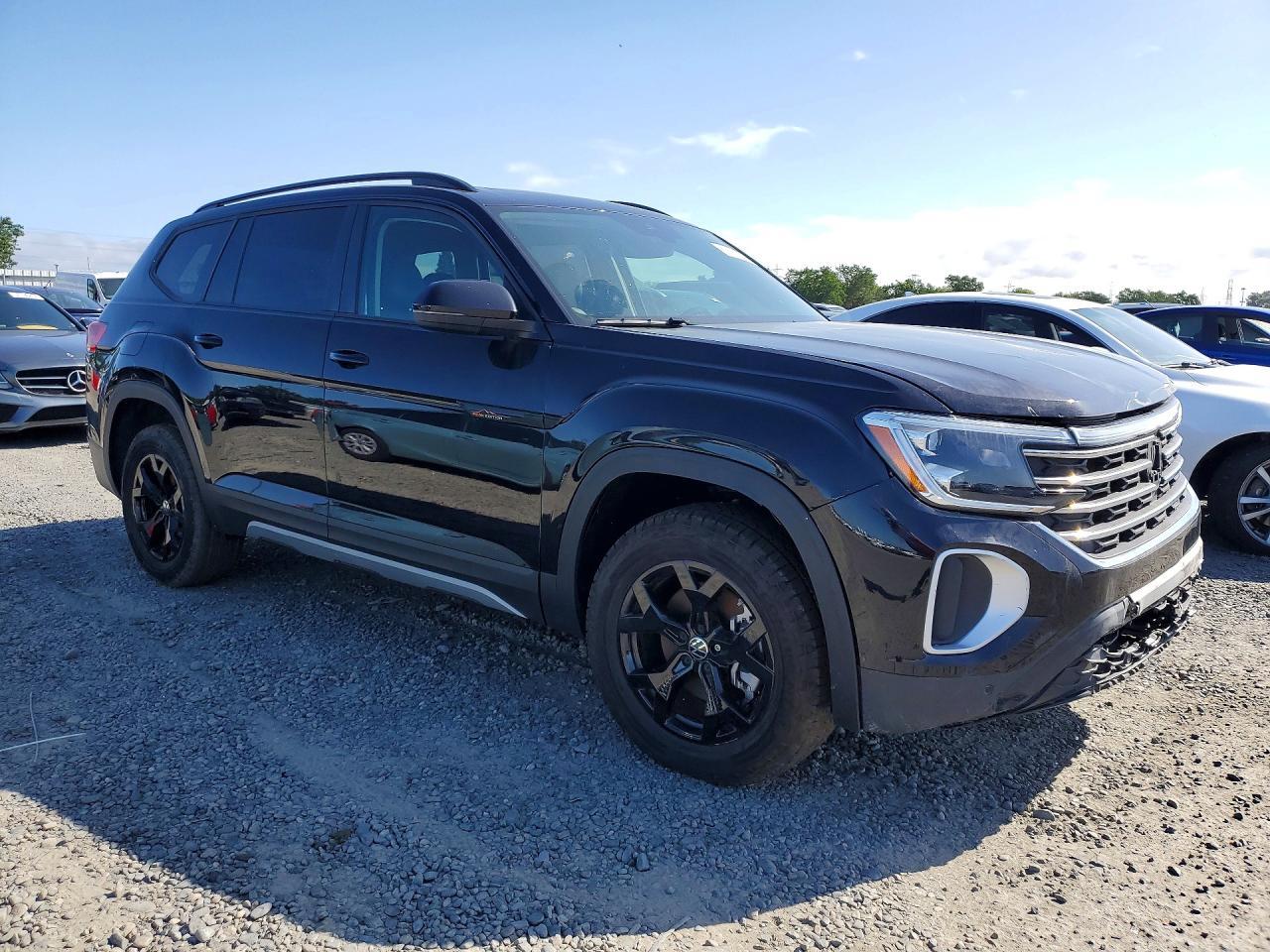 2025 Volkswagen Atlas Peak Edition Se - Фото 4