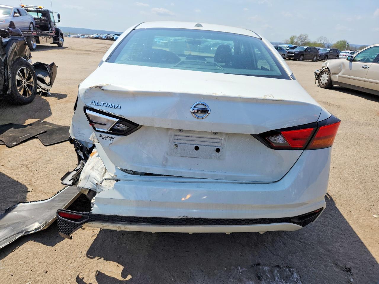 2019 Nissan Altima - Фото 6