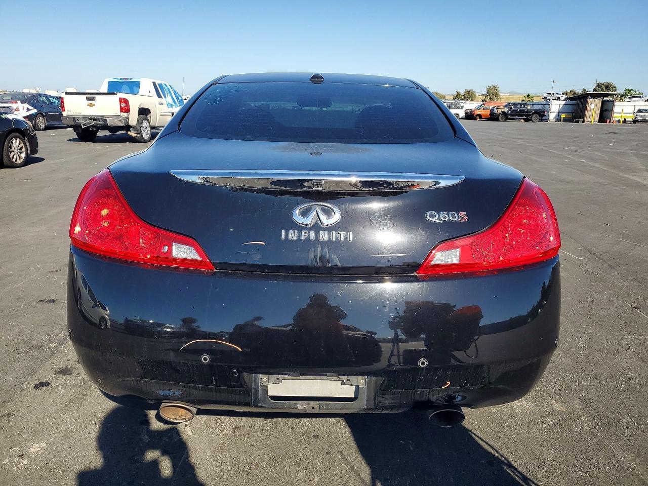 2014 Infiniti Q60 Coupe Journey - Фото 6