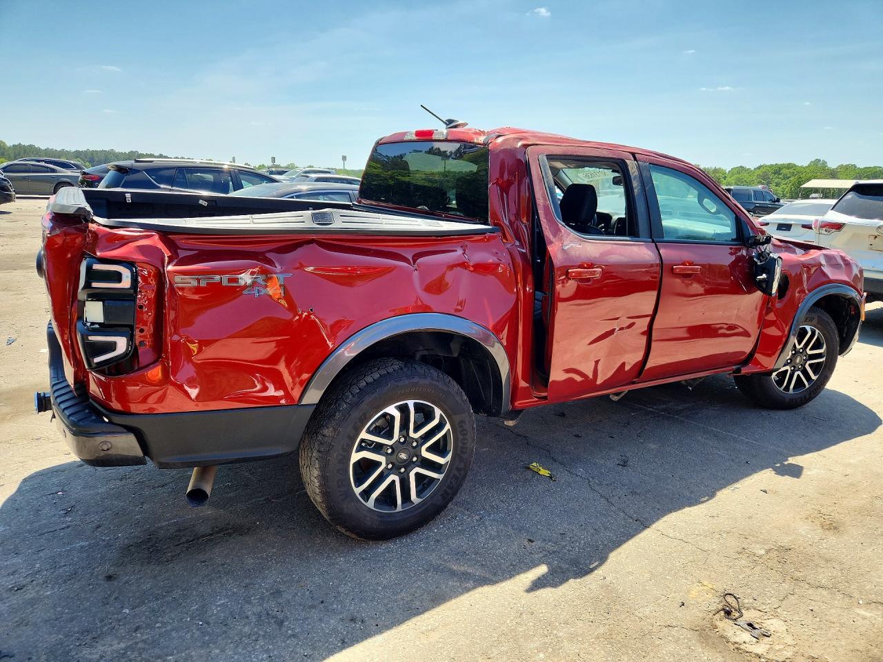 2024 Ford Ranger Lariat - Image 3