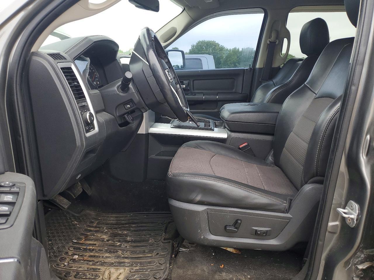2012 Dodge Ram 1500 Sport - Image 7