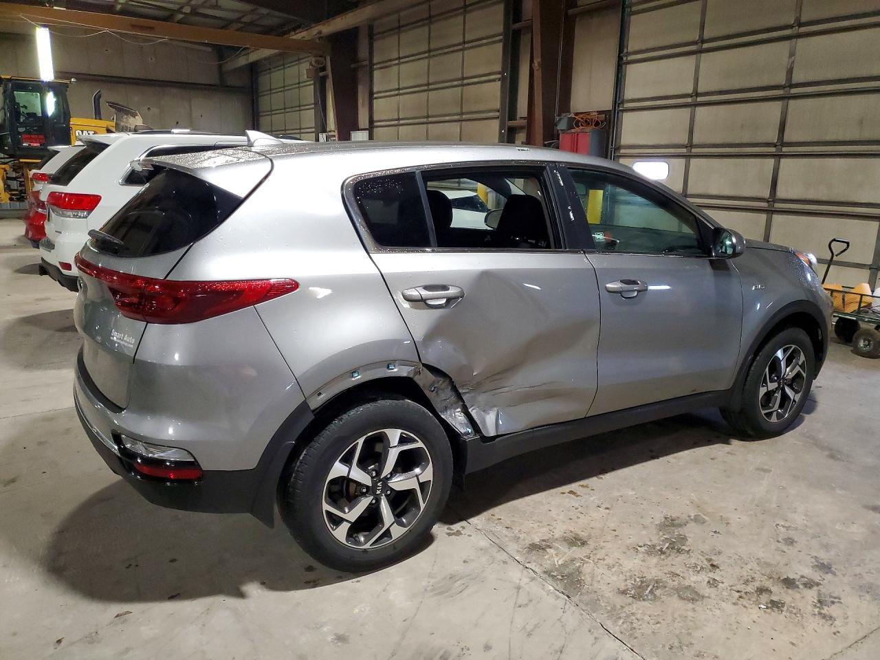 2020 Kia Sportage Lx - Image 3