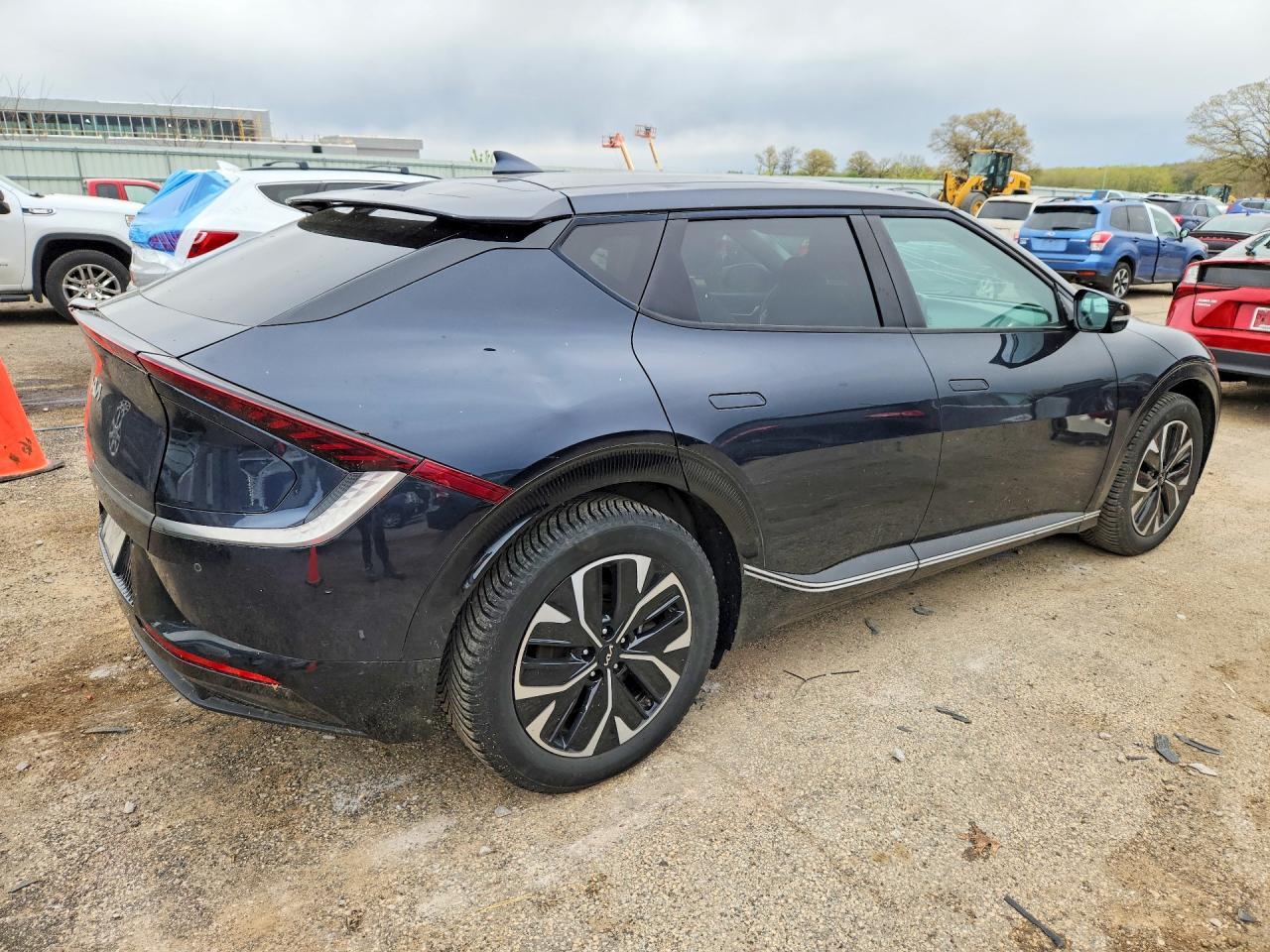 2022 Kia Ev6 Wind - Фото 3