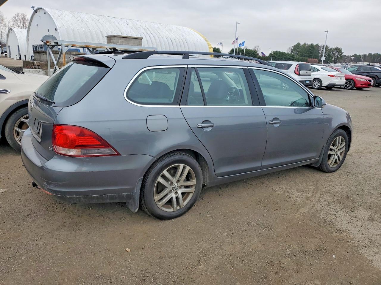 2013 Volkswagen Jetta Tdi - Image 3
