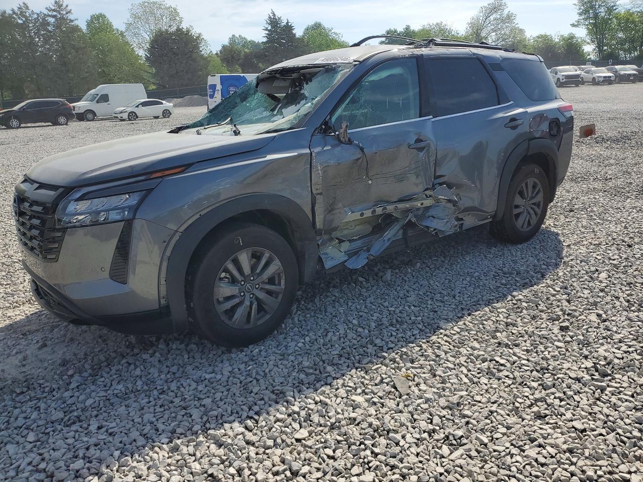 2026 Nissan Pathfinder Sv