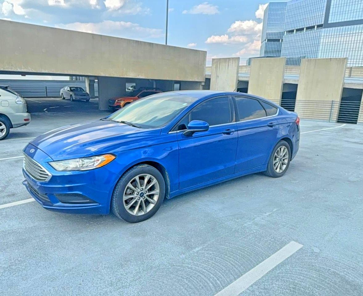 2017 Ford Fusion Se - Фото 2