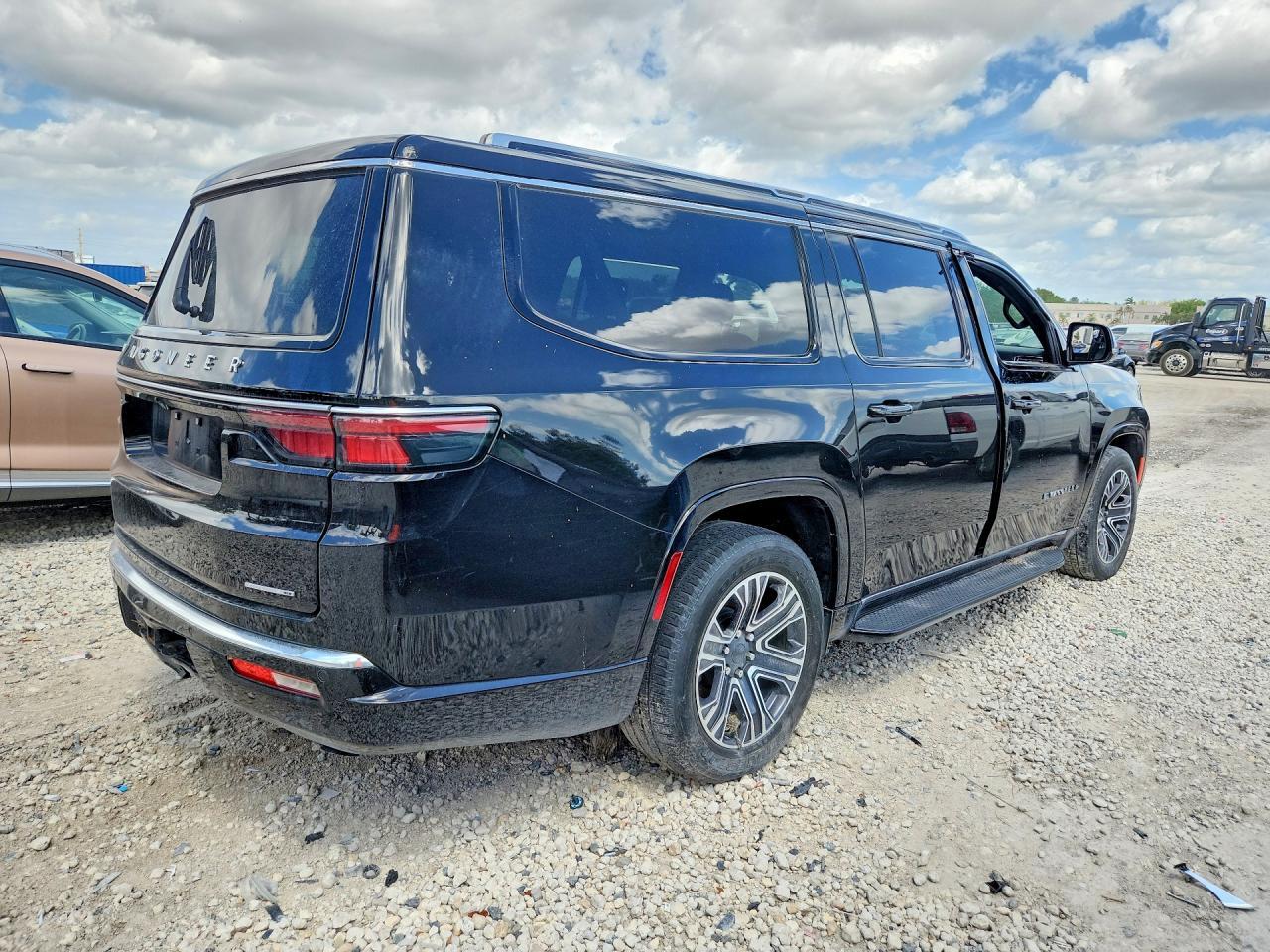 2024 Jeep Wagoneer Limited - Фото 3