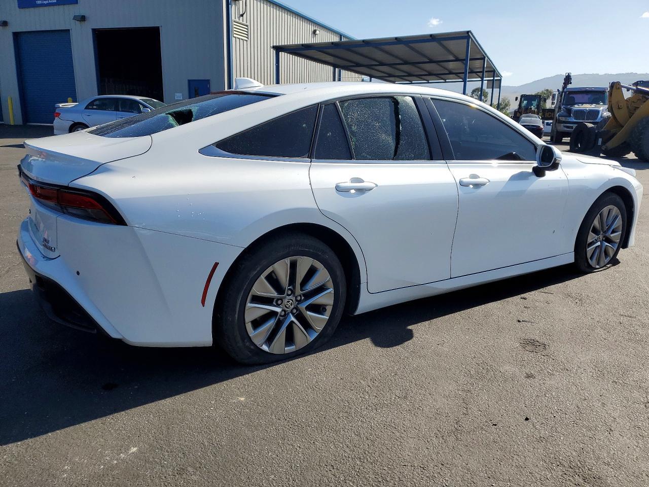 2023 Toyota Mirai Xle - Image 3