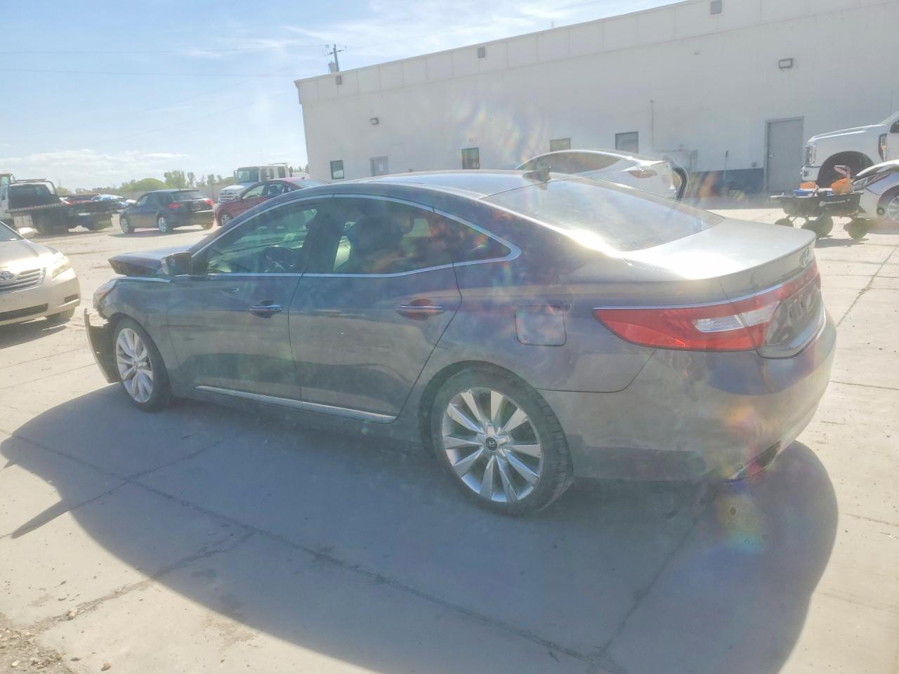 2012 Hyundai Azera Base - Фото 2