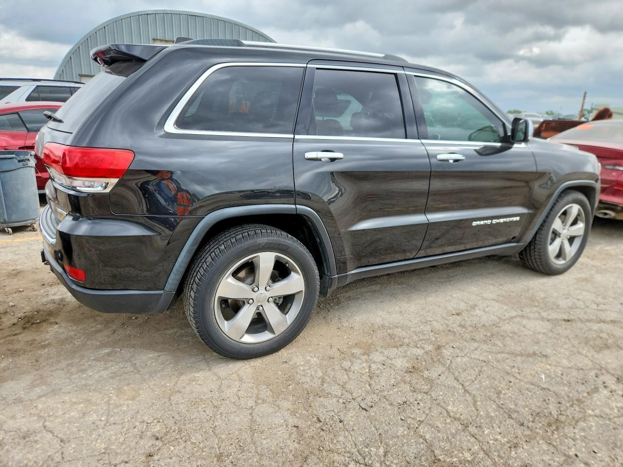 2014 Jeep Grand Cherokee - Image 3