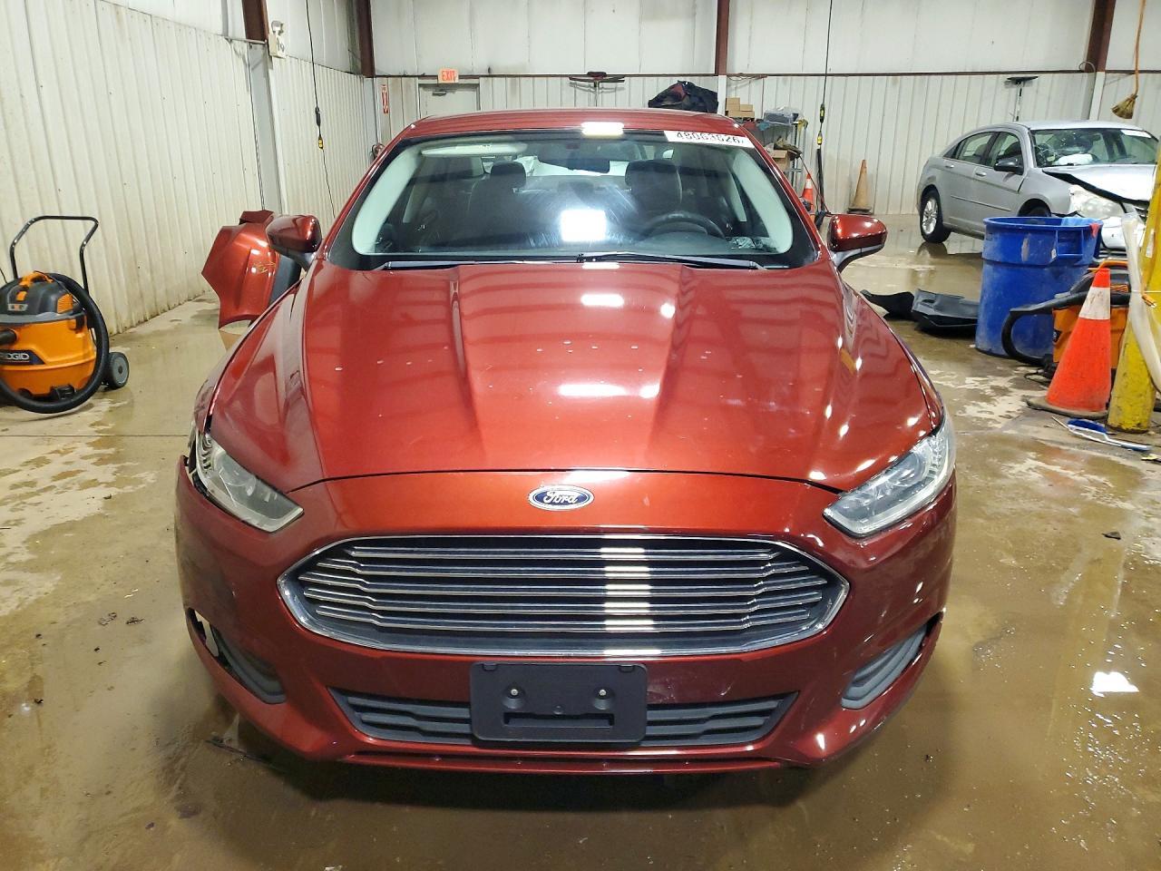 2014 Ford Fusion S - Фото 5