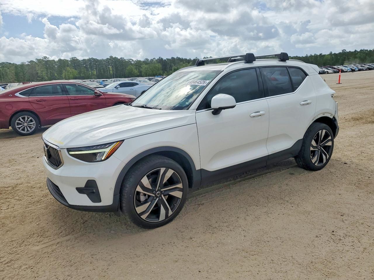 2024 Volvo Xc40 Plus