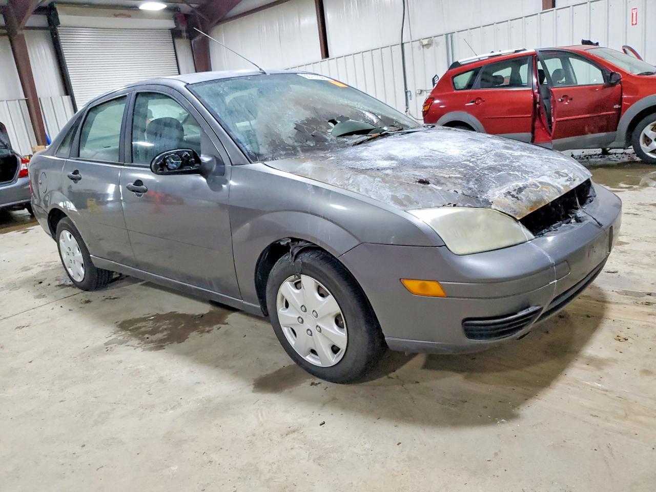 2005 Ford Focus Zx4 - Фото 4