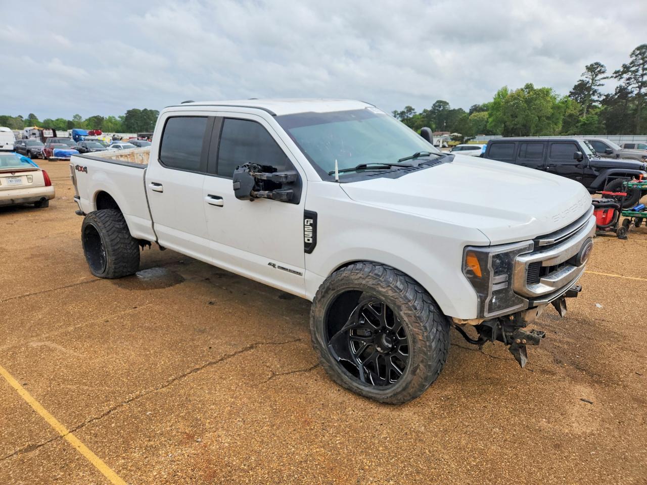 2020 Ford F250 Super Duty - Image 4