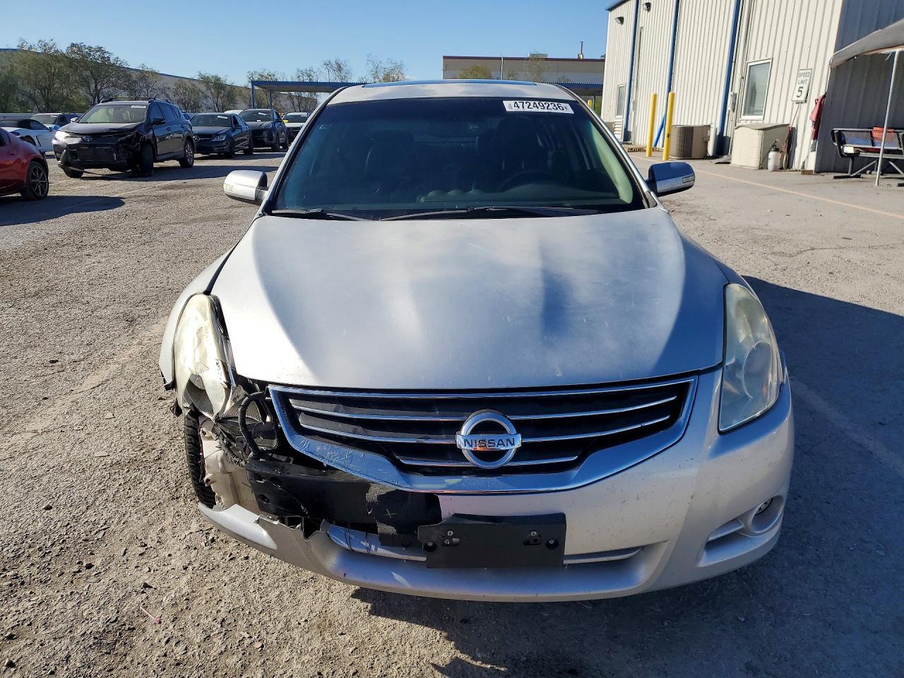 2010 Nissan Altima 2.5 - Image 5