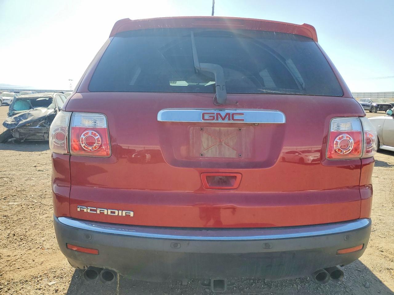 2012 GMC Acadia - Image 6