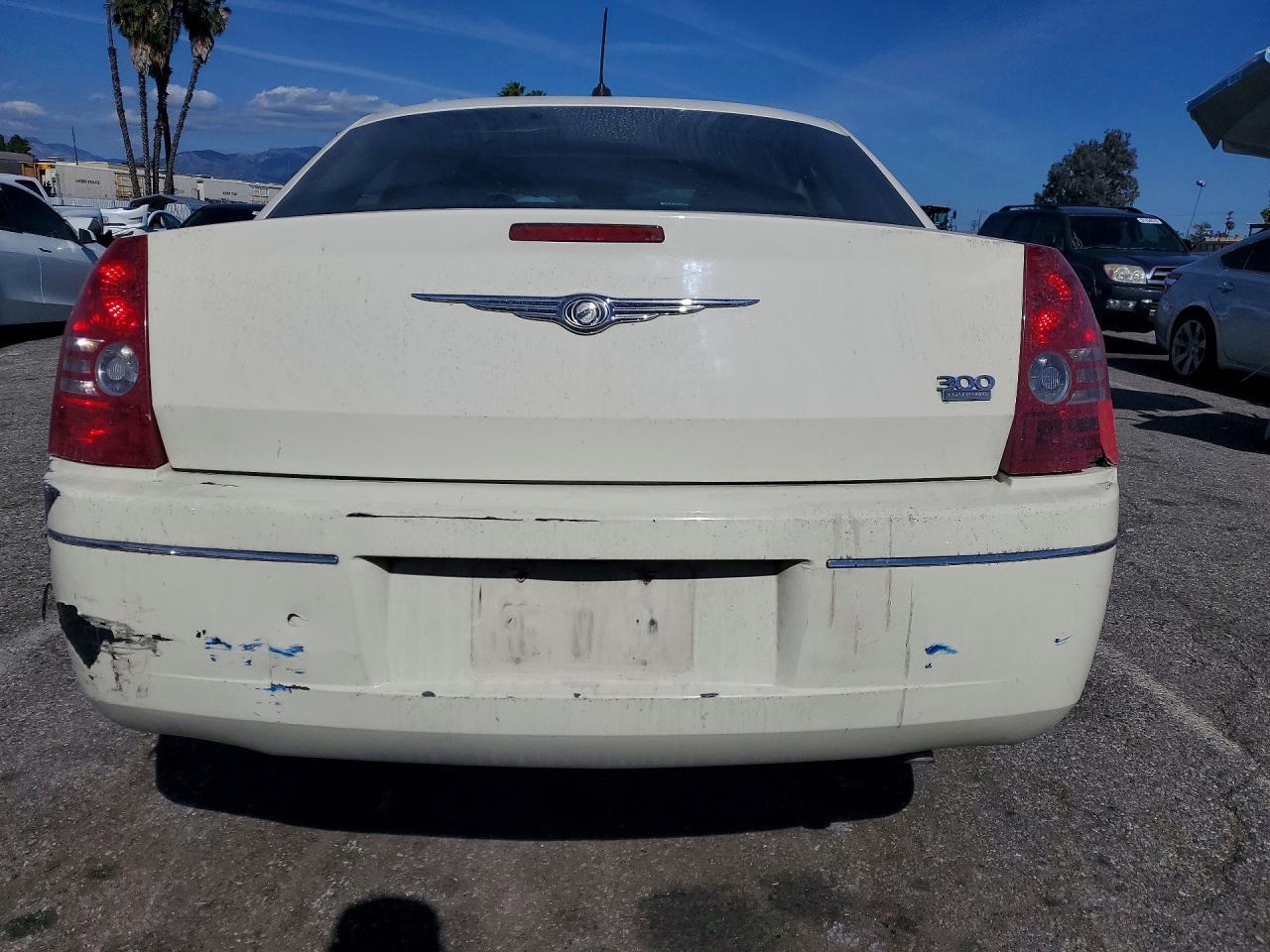 2008 Chrysler 300 Touring - Фото 6