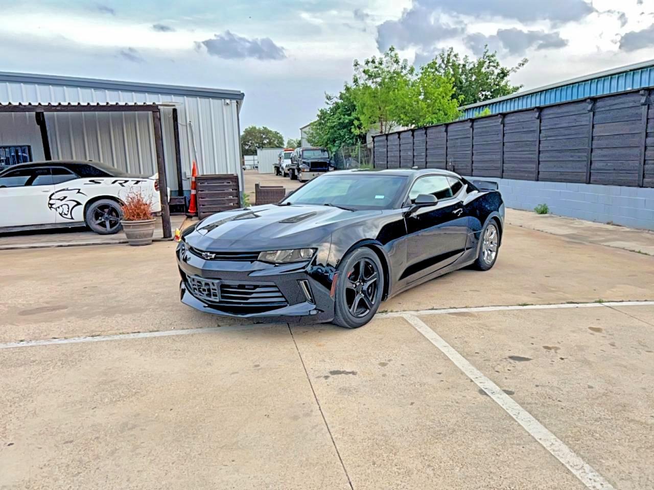 2017 Chevrolet Camaro Lt - Фото 2