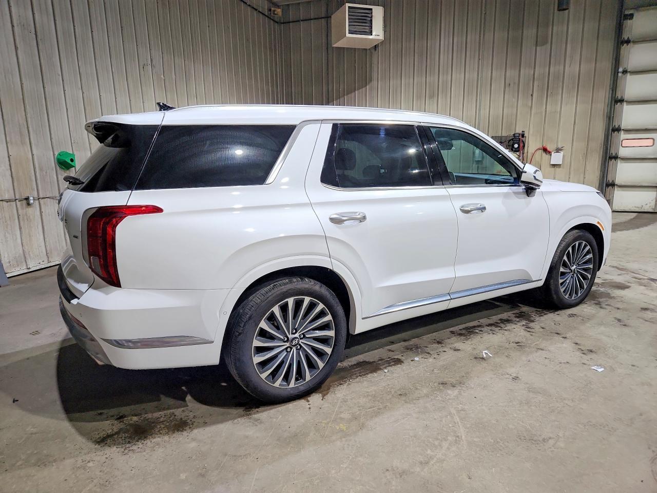2025 Hyundai Palisade Calligraphy - Image 3