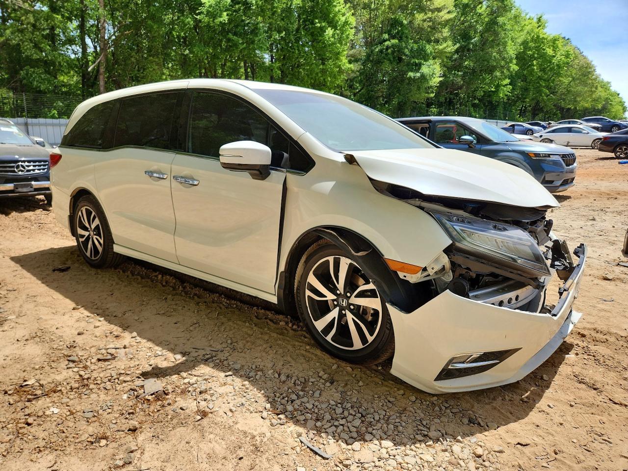 2019 Honda Odyssey Elite - Image 4