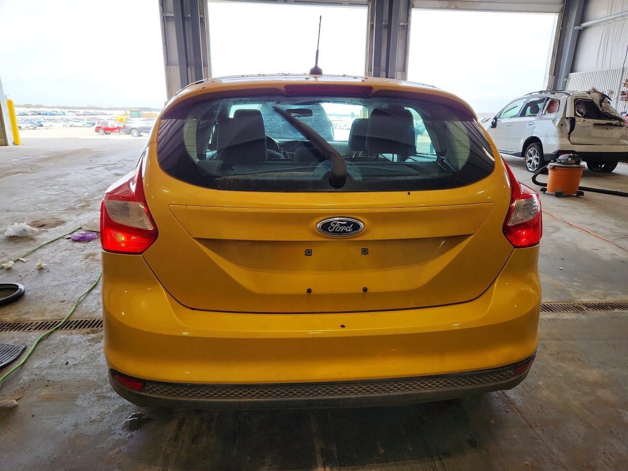 2012 Ford Focus Se - Фото 6