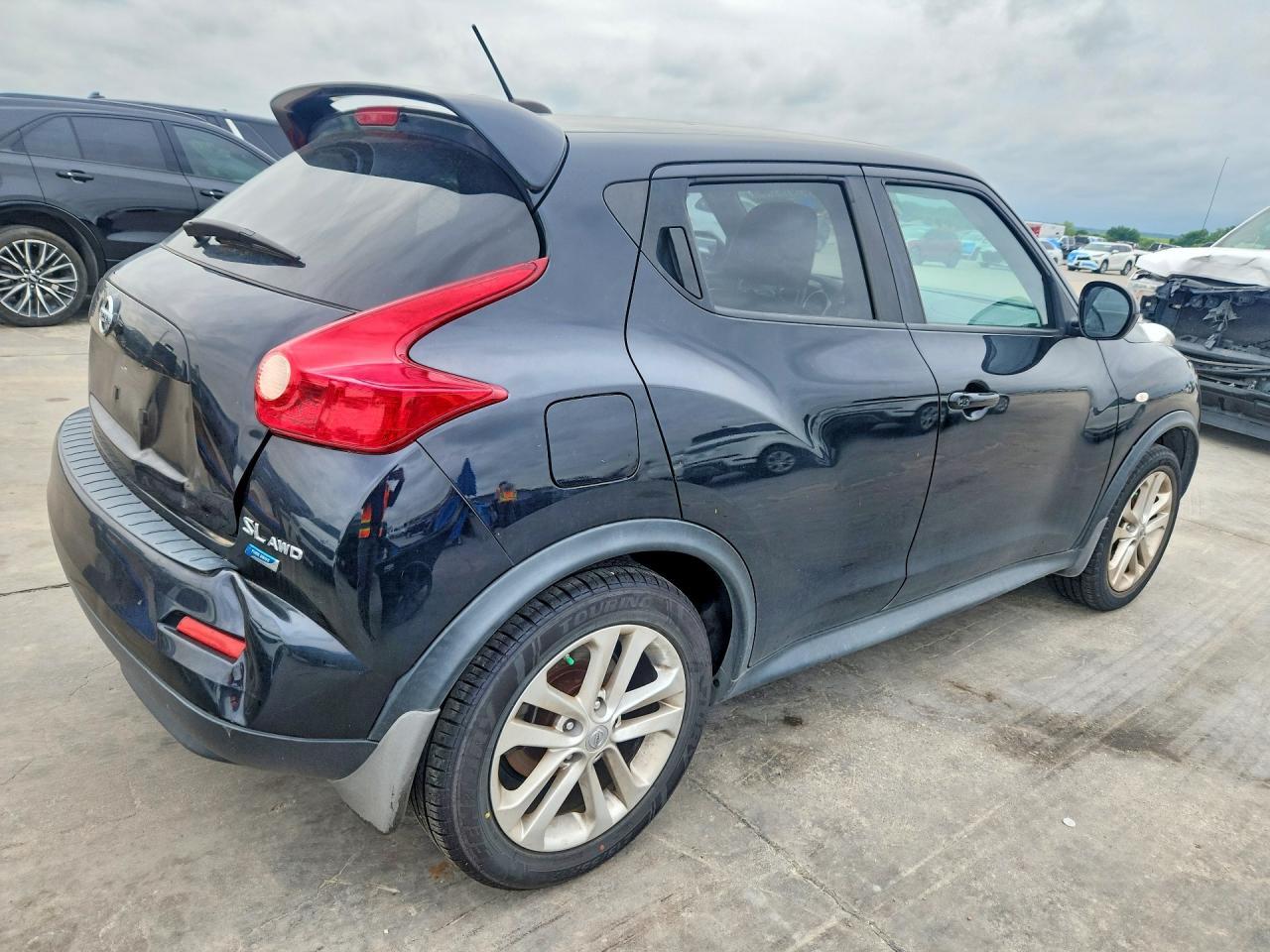 2012 Nissan Juke S - Фото 3