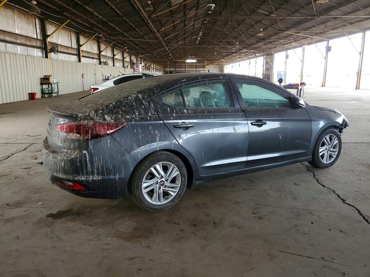 2020 Hyundai Elantra Value Edition - Фото 3