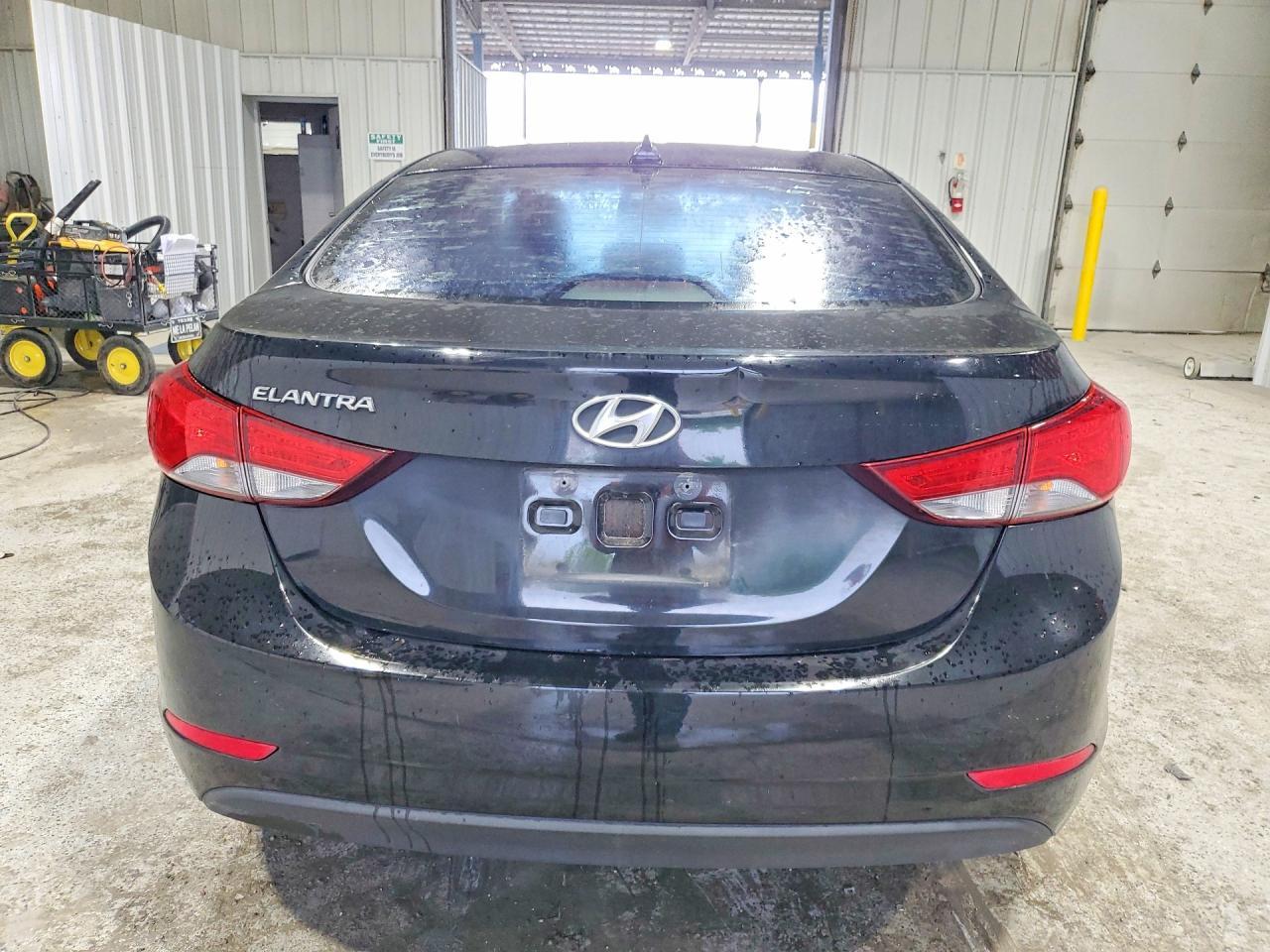 2016 Hyundai Elantra Se - Image 6