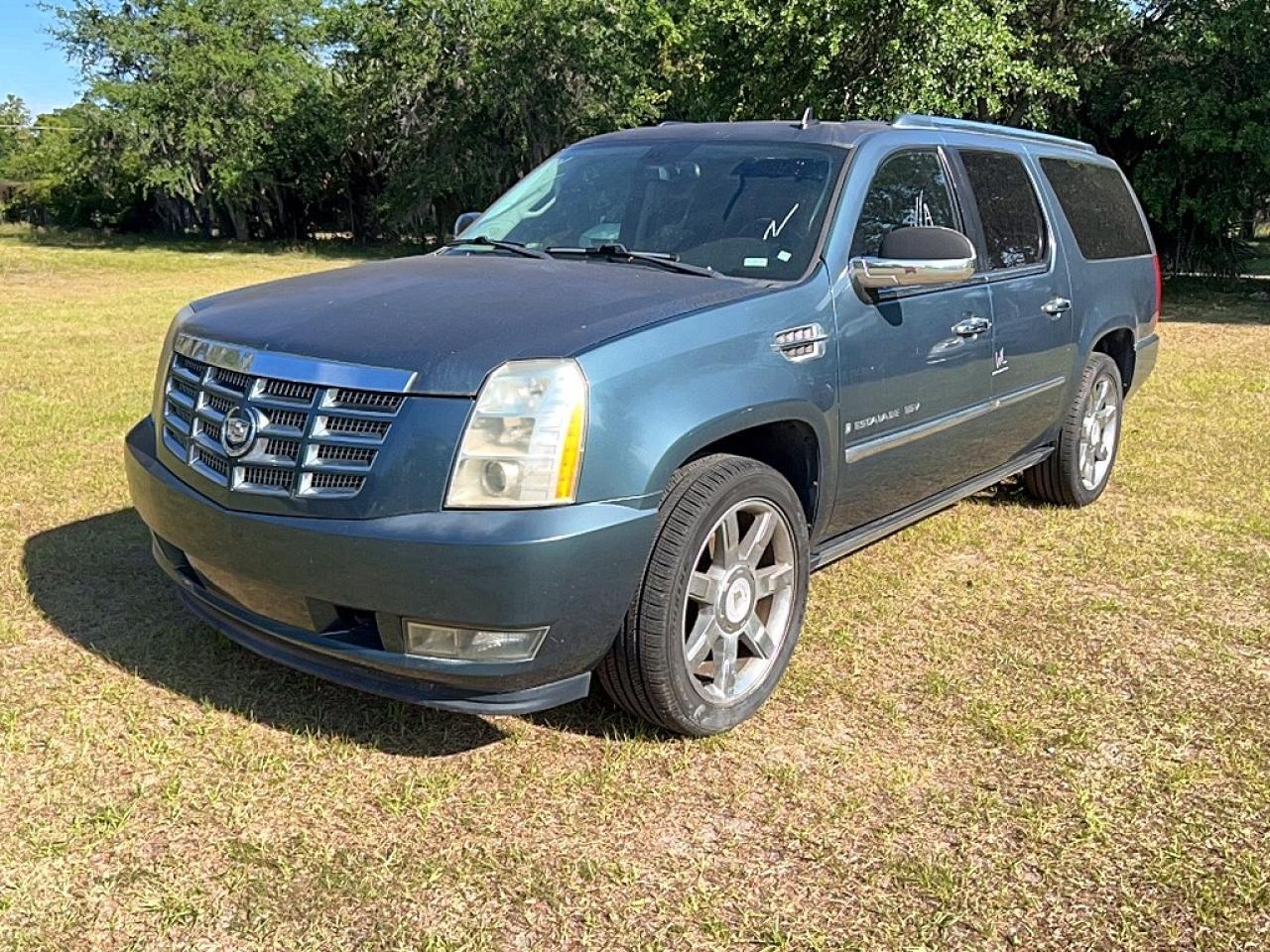2009 Cadillac Escalade Esv Luxury - Image 2