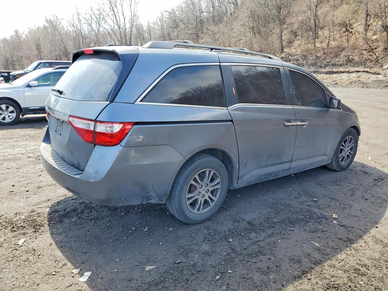 2011 Honda Odyssey Exl - Image 3